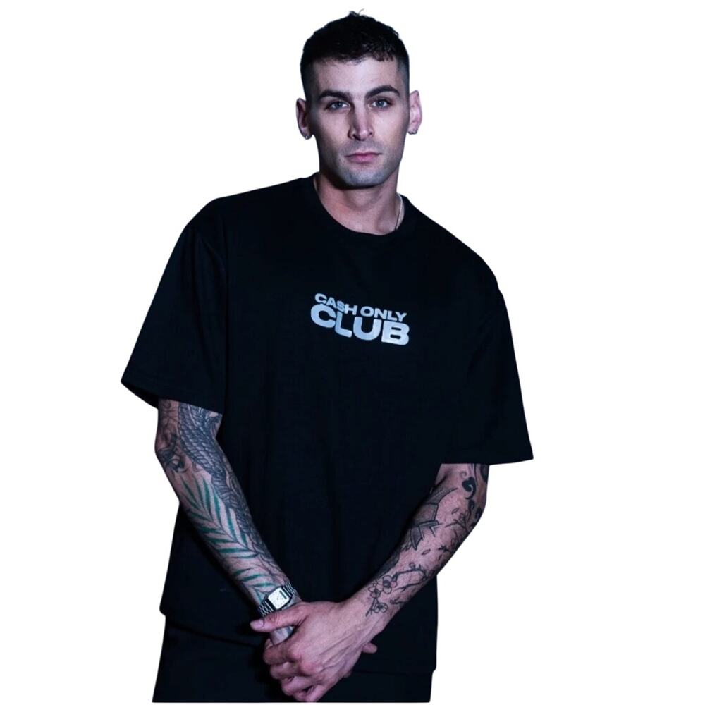 CASH ONLY BLACK CREWNECK MEN'S SHORT SLEEVE SIZE LARGE